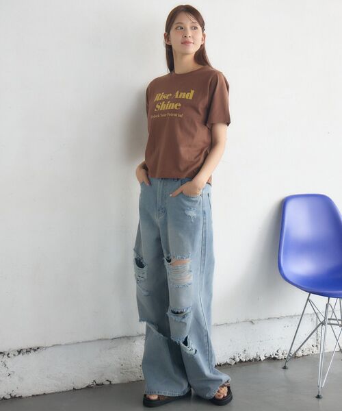 RETRO GIRL（レトロガール）の「フロッキーロゴチビTEE（Tシャツ/カットソー・レディース・ブラック/ブラウン/オフホワイト・FREE）」の10枚目の写真