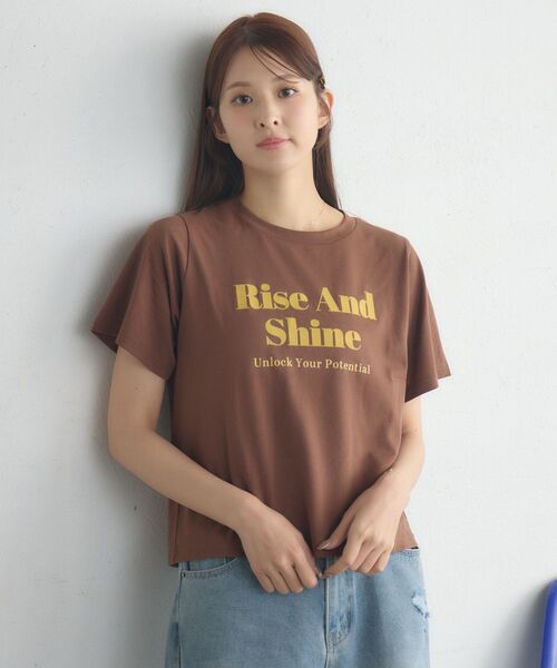RETRO GIRL（レトロガール）の「フロッキーロゴチビTEE（Tシャツ/カットソー・レディース・ブラック/ブラウン/オフホワイト・FREE）」の7枚目の写真
