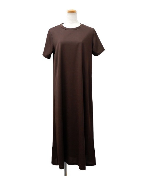 CLOTHY（クロシィ）の「【1枚でらくらくコーディネート！】フクレ半袖マキシワンピース（ワンピース・レディース・チャコールグレー/ブラック/ブラウン・MEDIUM）」の15枚目の写真