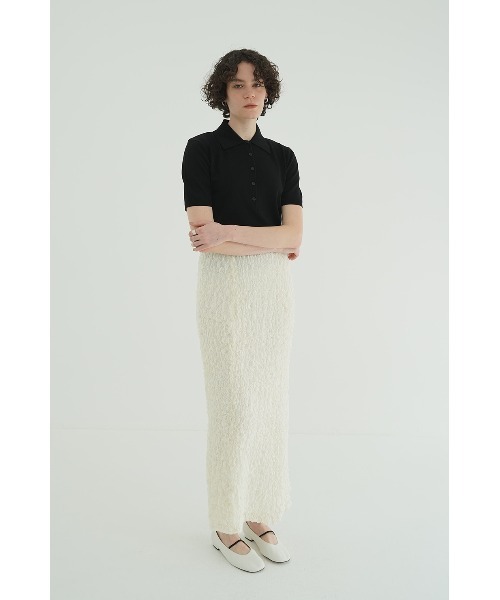 CLANE（クラネ）の「CLANE SHOULDER PADS POLO KNIT TOPS 18106-2192（ポロシャツ・レディース・ブラック/オフホワイト/ブルー・1）」の9枚目の写真