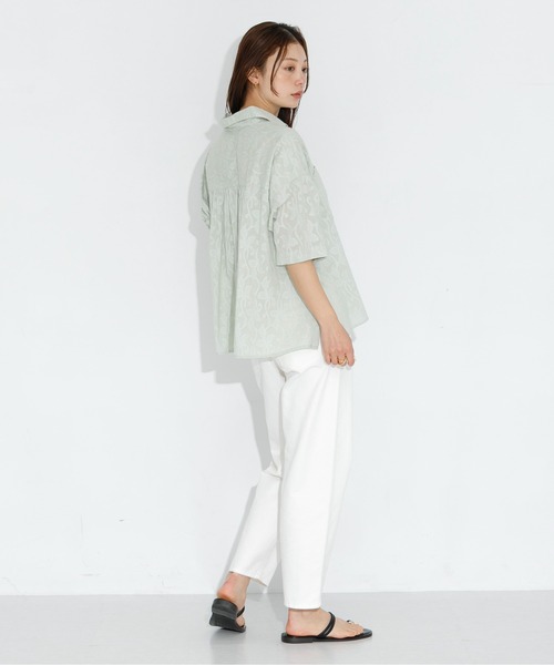 URBAN RESEARCH Sonny Label（アーバンリサーチサニーレーベル）の「コットンボタニカル柄ジャガードシャツ（シャツ/ブラウス・レディース・ミント/オフホワイト/チャコールグレー・FREE）」の10枚目の写真
