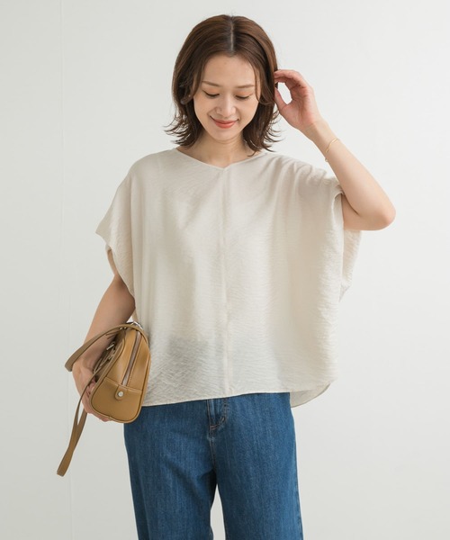 URBAN RESEARCH DOORS（アーバンリサーチドアーズ）の「バックタックコクーンブラウス（シャツ/ブラウス・レディース・ベージュ系その他/ピンク/ネイビー・MEDIUM）」の17枚目の写真