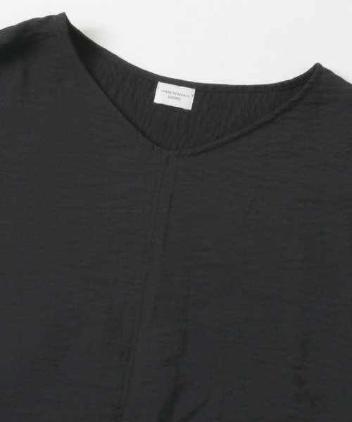 URBAN RESEARCH DOORS（アーバンリサーチドアーズ）の「バックタックコクーンブラウス（シャツ/ブラウス・レディース・ベージュ系その他/ピンク/ネイビー・MEDIUM）」の12枚目の写真