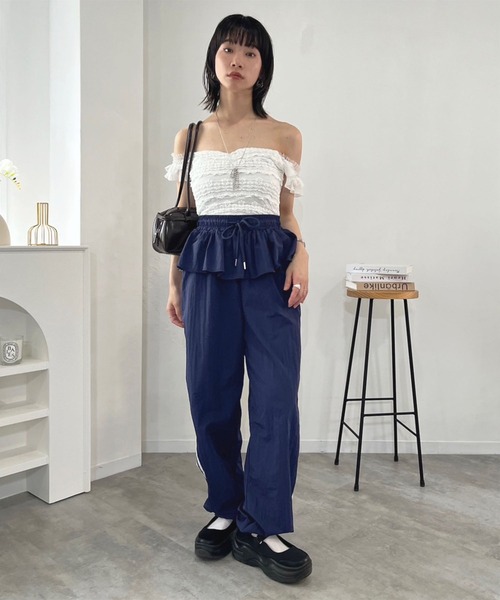 Jewelobe(ジュエローブ)の「ペプラムフリルサイドラインシャカパン(その他パンツ・レディース・ブラック/グレー/ネイビー・FREE)」の15枚目の写真