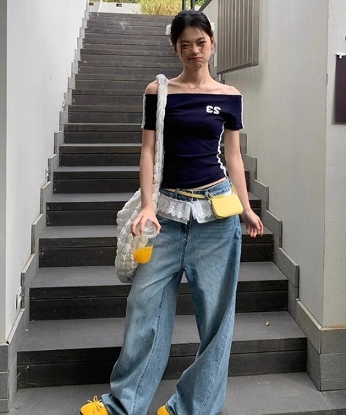 アスレタ 日テレベレーザ 22/23 長袖 トレーニングトップ 紙タグ付き セール】【2025年S/S新作】袖レース切替アソートフレアスリーブ