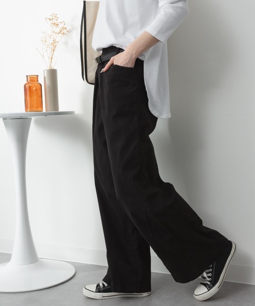 RCD(アールシーディー)の「ワイドバギーパンツ(デニムパンツ・レディース・ベージュ/ネイビー/ブラック/カーキ/ブルー・M/L/LL)」の9枚目の写真