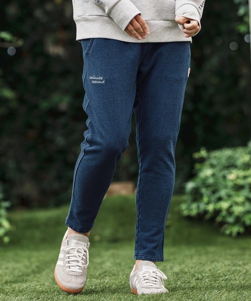 1minute 1second(ワンミニットワンセカンド)の「mp13843-heavy weight knit denim pants with cursive embroidery ニットデニムイージーパンツ(その他パンツ・メンズ・インディゴブルー/ライトインディゴブルー・S/M/L/XL)」の3枚目の写真