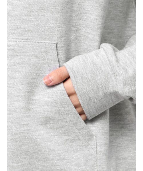 GYDA（ジェイダ）の「ゆるっと着れる！BACK GYDAラインストーンラメパーカー【SETUP着用可】（パーカー・レディース・ライトグレー/ブラック/オフホワイト・FREE）」の18枚目の写真