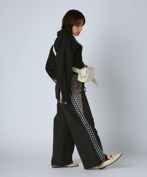Kappa(カッパ)の「ナイロンパンツ(その他パンツ・レディース・グレー/ブラック・LARGE/MEDIUM/SMALL)」の19枚目の写真