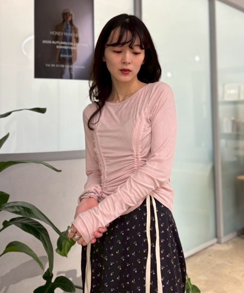 HONEY MI HONEY(ハニーミーハニー)の「drawstring rib cutsew(Tシャツ/カットソー・レディース・オフホワイト/サックスブルー/ブラック/ピンク・FREE)」の8枚目の写真