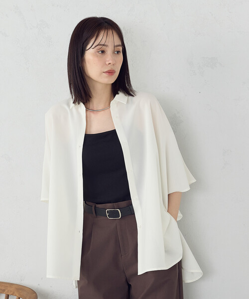 COMME CA ISM(コムサイズム)の「オーバーサイズ シャツ(シャツ/ブラウス・レディース・サックスブルー/ホワイト/チャコール・FREE)」の9枚目の写真