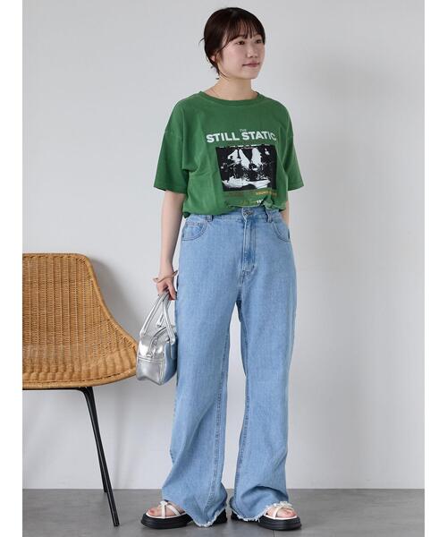 ehka sopo（エヘカソポ）の「バンドプリントTシャツ（Tシャツ/カットソー・レディース・ブルー/オフホワイト/グリーン/チャコールグレー・F）」の11枚目の写真