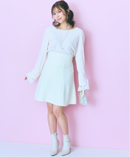 marun(マルン)の「<大きいサイズ>ツイード調ショート丈スカート marun(スカート・レディース・アイボリー/ネイビー・LL/L/5L/4L/3L)」の3枚目の写真