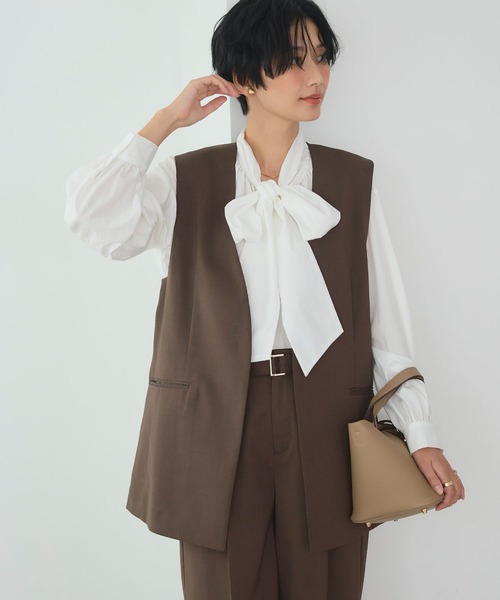 CROSS FUNCTION（クロスファンクション）の「《UV/通気性》サマ美え ノーカラージレ【CROSS FUNCTION/クロスファンクション】（ベスト・レディース・ダークブラウン/チャコールグレー・M/L/LL）」の2枚目の写真