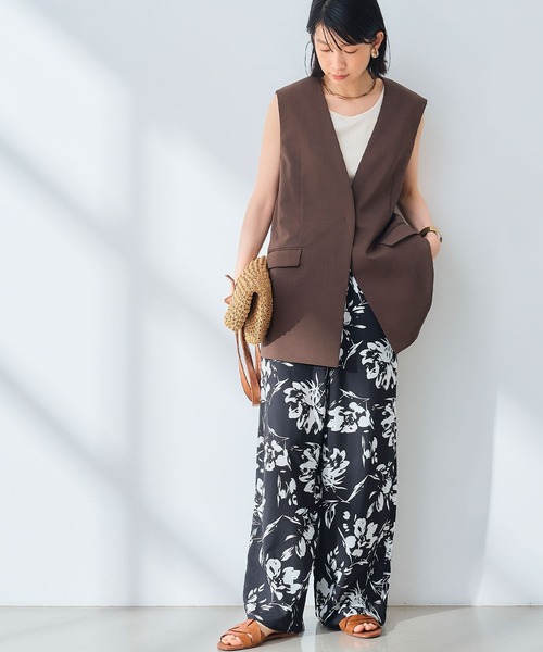 CROSS FUNCTION（クロスファンクション）の「《UV/通気性》サマ美え ノーカラージレ【CROSS FUNCTION/クロスファンクション】（ベスト・レディース・ダークブラウン/チャコールグレー・M/L/LL）」の16枚目の写真