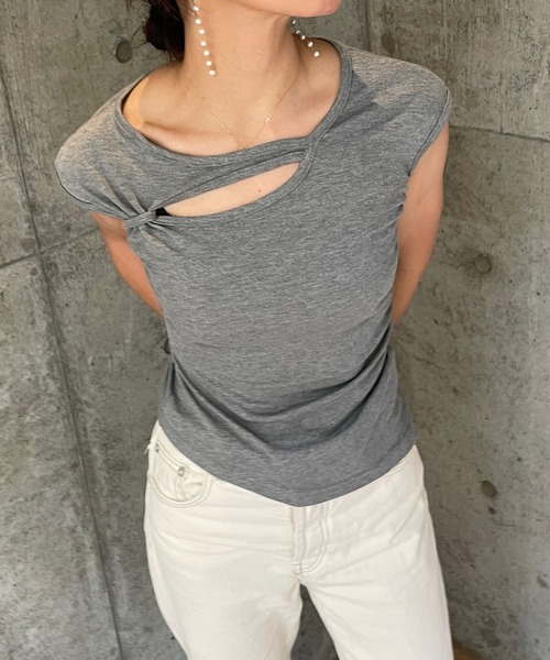 ROGER AND RAW(ロジャーアンドロウ)の「カットアウトフレンチスリーブTシャツ(Tシャツ/カットソー・レディース・ピンク/ホワイト/グレー・FREE)」の16枚目の写真