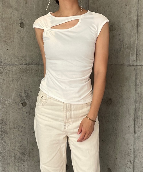 ROGER AND RAW(ロジャーアンドロウ)の「カットアウトフレンチスリーブTシャツ(Tシャツ/カットソー・レディース・ピンク/ホワイト/グレー・FREE)」の13枚目の写真