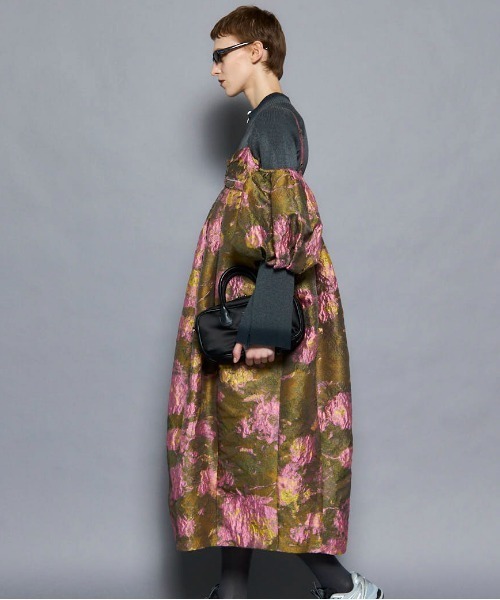 MAISON SPECIAL（メゾンスペシャル）の「Jacquard Motif Balloon Camisole Dress/ジャガードモチーフバルーンキャミワンピース（ワンピース・レディース・ホワイト/マルチ/シルバー・36/38）」の10枚目の写真