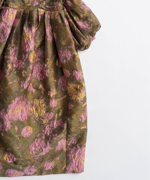 MAISON SPECIAL（メゾンスペシャル）の「Jacquard Motif Balloon Camisole Dress/ジャガードモチーフバルーンキャミワンピース（ワンピース・レディース・ホワイト/マルチ/シルバー・36/38）」の17枚目の写真