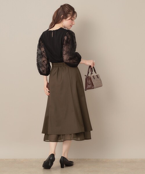 couture brooch(クチュールブローチ)の「【マシンウォッシャブル・美シルエット】裾シアーフレアスカート(スカート・レディース・チャコールグレー/ブラウン系その他・36/38/40/42)」の15枚目の写真