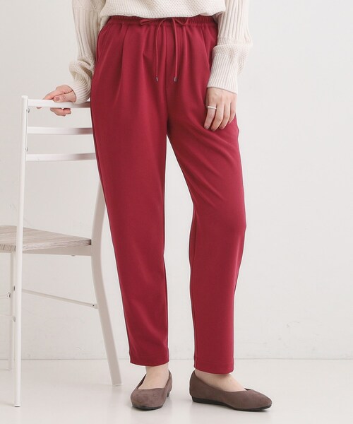 SHOO・LA・RUE（シューラルー）の「【S-3L/洗濯後しわになりにくい】スマートに見える イージーテーパードパンツ（その他パンツ・レディース・ベージュ/グリーン/チャコールグレー/レッド系1/ブラック・01/05/04/03/02）」の5枚目の写真