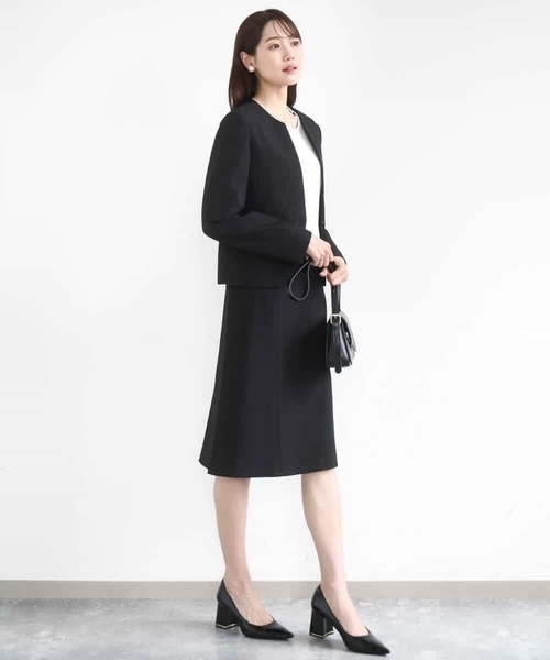 MK MICHEL KLEIN（エムケーミッシェルクラン）の「メランジ調ノー