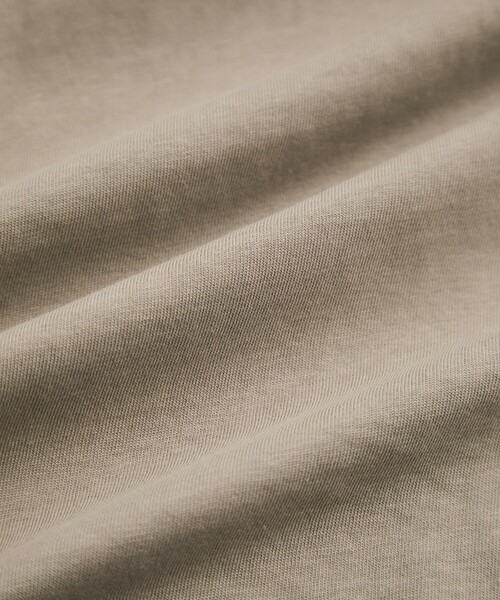 le cercle ADAM ET ROPE'(ルセルクルアダムエロペ)の「ドライ天竺スキッパーギャザーTシャツ(Tシャツ/カットソー・レディース・ブラック/ホワイト/ブラウン・FREE)」の18枚目の写真