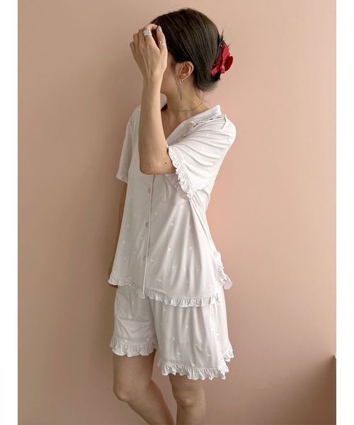 SNIDEL HOME（スナイデルホーム）の「【接触冷感】カットレーヨンショートパンツ（ルームウェア/パジャマ・レディース・ライトベージュ/ピンク/アイボリー・F）」の8枚目の写真