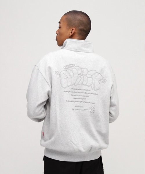 AVIREX(アヴィレックス)の「《直営店限定》GRAFFITI HALF ZIP SWEAT / グラフィティ ハーフジップ スウェット / AVIREX / アヴィレックス(スウェット・メンズ・チャコール/グレー/ブラック・XX-LARGE/X-LARGE/LARGE/MEDIUM)」の12枚目の写真