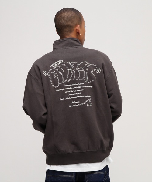 直営店限定》GRAFFITI HALF ZIP SWEAT / グラフィティ ハーフジップ