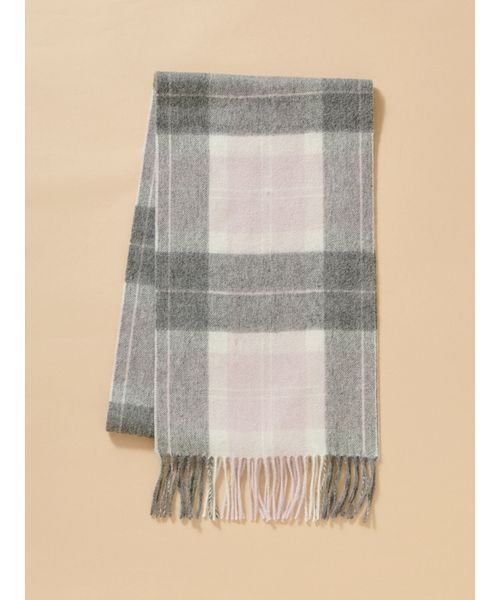 SNIDEL(スナイデル)の「【Barbour】マフラー(ストール/ショール・レディース・ベージュ/ピンク・F)」の7枚目の写真