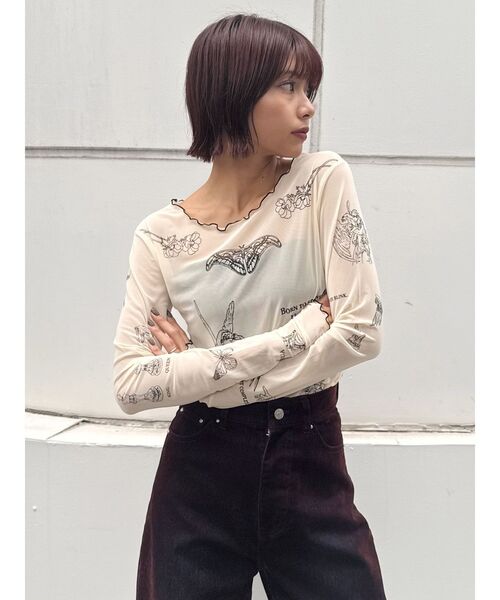 MURUA（ムルーア）の「Sarah×MURUAタトゥーライクシアートップス（Tシャツ/カットソー・レディース・アイボリー/ブラック・FREE）」の22枚目の写真