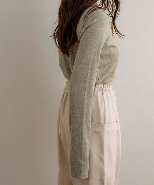 NOAHL(ノアル)の「【NOAHL】ラメリブロンT(Tシャツ/カットソー・レディース・グリーン系/チャコール/オフホワイト/ブラウン系・FREE)」の15枚目の写真