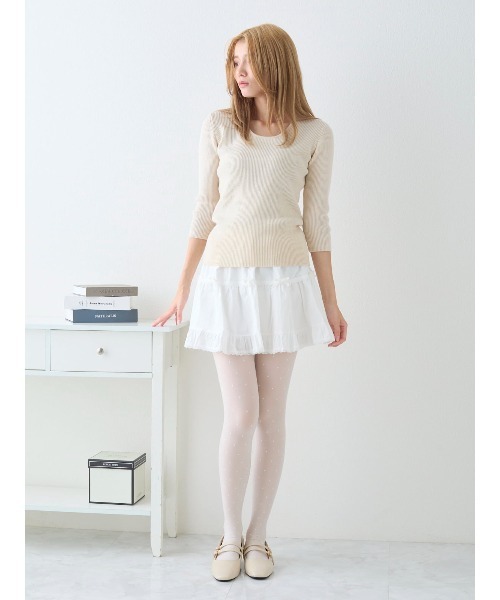 tutuanna(チュチュアンナ)の「まるで素肌のようなフェイクタイツ80デニール(ドット柄)(タイツ/ストッキング・レディース・ブラック/オフホワイト・M-L)」の15枚目の写真
