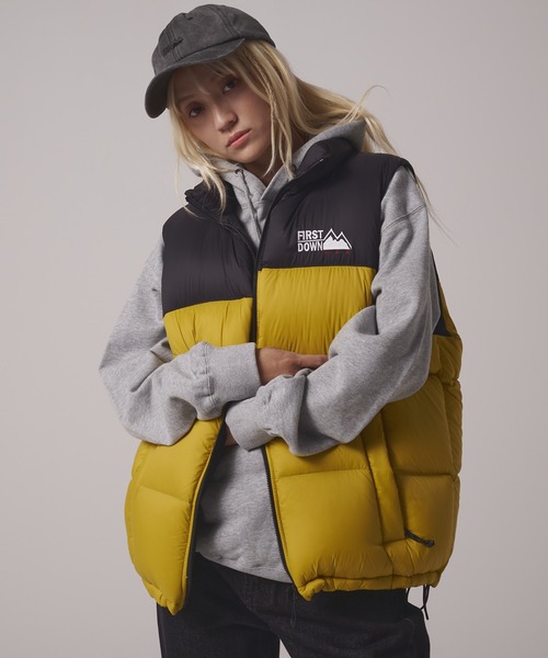 FIRST DOWN（ファーストダウン）の「ライトバブルダウンベスト（ダウンベスト・メンズ・ブラック/グリーン/グレー/イエロー/パープル・M/XL/L/S）」の5枚目の写真