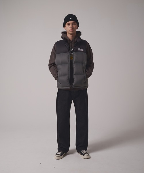 FIRST DOWN（ファーストダウン）の「ライトバブルダウンベスト（ダウンベスト・メンズ・ブラック/グリーン/グレー/イエロー/パープル・M/XL/L/S）」の19枚目の写真