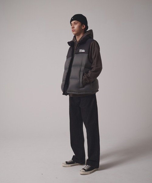 ライトバブルダウンベスト（ダウンベスト）｜FIRST DOWN（ファースト