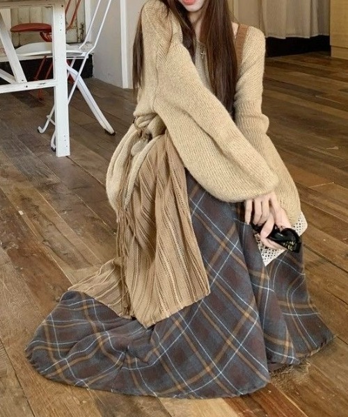 LADY LIKE(レディライク)の「レイヤーデザインチェックロングスカート(スカート・レディース・モカ/レッド・M)」の8枚目の写真