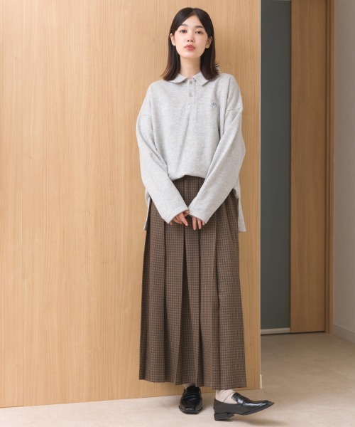 OMNES(オムネス)の「テック裏毛ポロスウェット長袖プルオーバー(スウェット・レディース・ホワイト/ダークグレー/グレー/ブラック・FREE)」の19枚目の写真