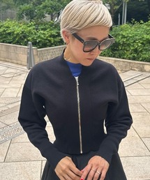 ジップ付きニットプルオーバー