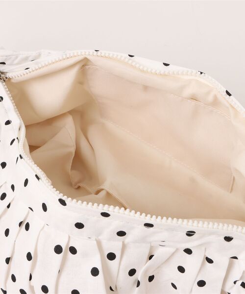 Never mind the XU / Chikashitsu+（ネバーマインド ザ エックスユー / チカシツプラス）の「【nmtc+】dot shoulder bag / 【エヌエムティーシープラス】ドットショルダーバッグ（ショルダーバッグ・レディース・ピンク/アイボリー/ブラック・ONE SIZE）」の9枚目の写真