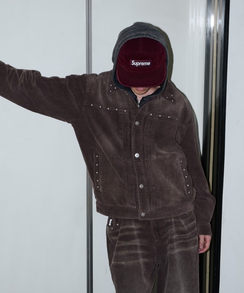 Perushu(ペルーシュ)の「ヴィンテージライクコーデュロイジャケット(ブルゾン・メンズ・ブラック/ブラウン・MEDIUM/LARGE)」の6枚目の写真