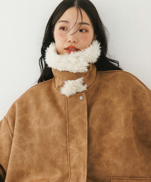 Heather（ヘザー）の「【今季No.1！大注目の愛されアウター】ファーカラーBIGムートンジャケット　598821（ムートンコート・レディース・ブラック/キャメル/ベージュ・FREE）」の16枚目の写真