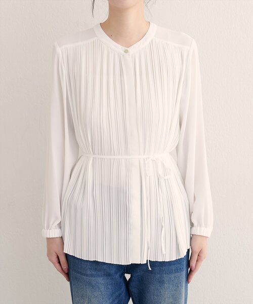 natural couture(ナチュラルクチュール)の「【WEB限定】前後2WAYプリーツブラウス(シャツ/ブラウス・レディース・ボルドー/ネイビー/グレイッシュベージュ/オフホワイト・FREE)」の9枚目の写真
