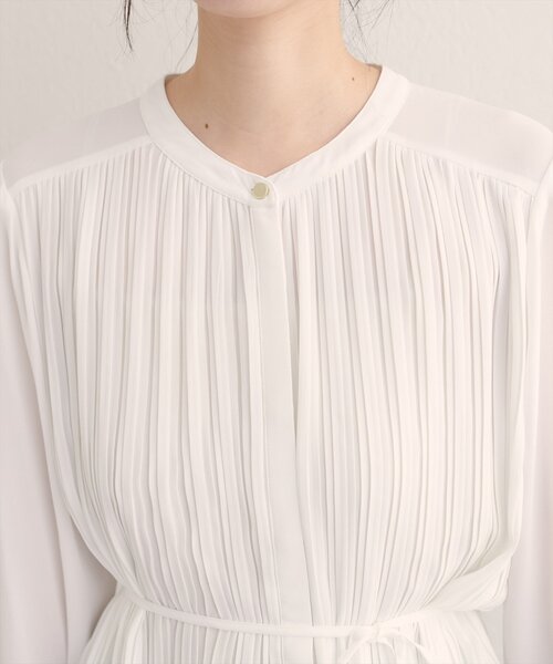 natural couture(ナチュラルクチュール)の「【WEB限定】前後2WAYプリーツブラウス(シャツ/ブラウス・レディース・ボルドー/ネイビー/グレイッシュベージュ/オフホワイト・FREE)」の17枚目の写真