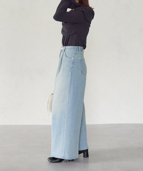 Thevon（ゼボン）の「【Yuna企画】ハイウエストタックワイドデニム