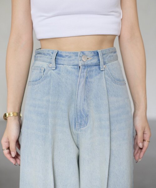 Thevon（ゼボン）の「【Yuna企画】ハイウエストタックワイドデニムパンツ（その他パンツ・レディース・ブラック/ブルー・S/M/PM）」の8枚目の写真