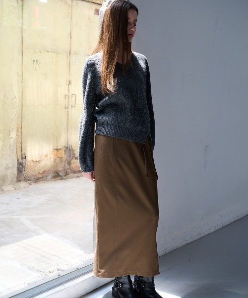 GENERAL IDEA（ジェネラルアイデア）の「v-neck slit hachi knit pullover スリットＶネックニットプルオーバー（ニット/セーター・レディース・カーキ/アイボリー/チャコール・L/M/S）」の20枚目の写真