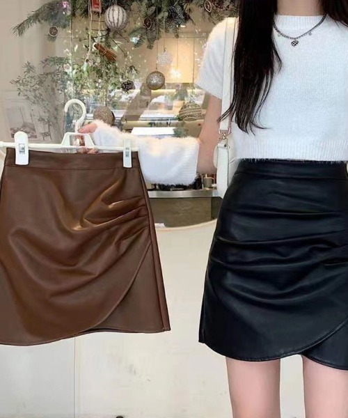 shoppinggo(ショッピングゴー)の「ミニスカート フェイクレザー(スカート・レディース・ブラック/ブラウン・M/L)」の19枚目の写真