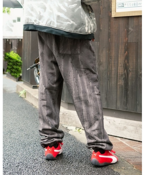 LOS ANGELES APPAREL（ロサンゼルスアパレル）の「【Los Angeles Apparel/ロサンゼルス・アパレル】14 OZ FLCE SWEATPANT DRIP DYE/ヘビーウェイト スウェットパンツ ドリップダイ 染め アメリカ製 無地 イージーパンツ ジョガーパンツ リラックスパンツ（スウェットパンツ・メンズ・オリーブ/ブラック系その他・MEDIUM/LARGE/X-LARGE/SMALL）」の17枚目の写真